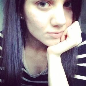 Meet your Posher, Emi